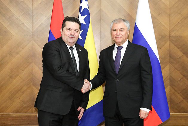 El Jefe de la Duma Estatal Vyacheslav Volodin y el Presidente de la Asamblea Nacional de la República Srpska (Bosnia y Herzegovina) Nenad Stevandic