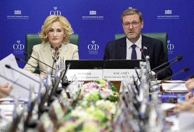 Deputy Speaker of the Federation Council Konstantin Kosachev and Deputy Chairwoman of the State Duma Irina Yarovaya