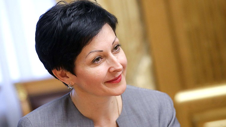 Заместитель Комитета по региональной политике и проблемам Севера и Дальнего Востока Оксана Бондарь