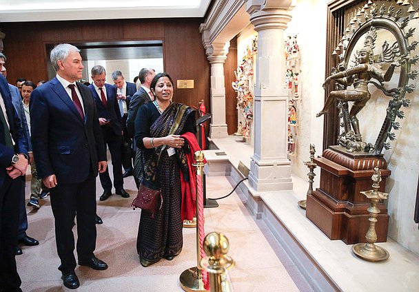 Chairman of the State Duma Vyacheslav Volodin visiting the Parliament Museum of India