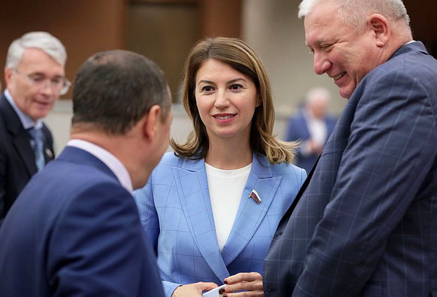 Первый заместитель Председателя Комитета по государственному строительству и законодательству Ирина Панькина