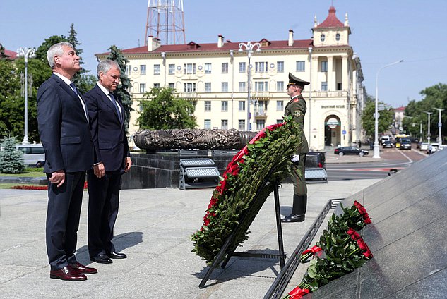 Председатель Палаты представителей Национального собрания Республики Беларусь Владимир Андрейченко и Председатель Государственной Думы Вячеслав Володин