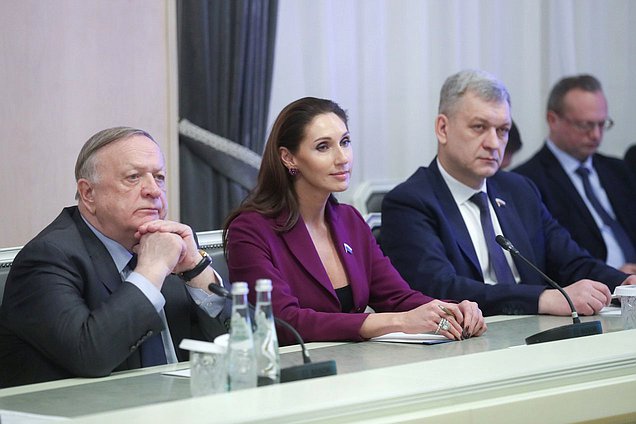 Member of the Committee on Defence Victor Zavarzin, member of the Committee on International Affairs Roza Chemeris and member of the Committee on Industry and Trade Vladimir Ivanov