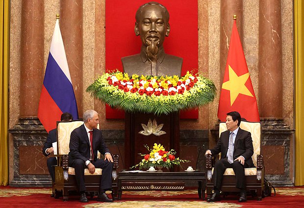 Chairman of the State Duma Vyacheslav Volodin and President of the Socialist Republic of Vietnam Lương Cường