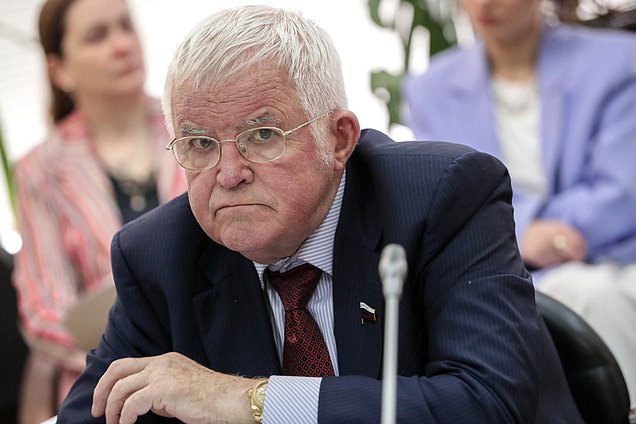 Член Комитета по делам национальностей Николай Борцов