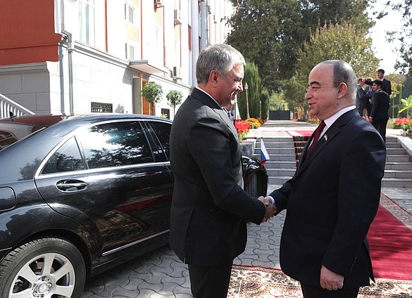 Chairman of the State Duma Viacheslav Volodin and Chairman of the Majlisi namoyandagon of Majlisi Oli Shukurjon Zuhurov