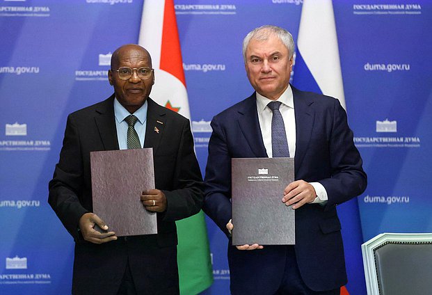 Председатель Государственной Думы Вячеслав Володин и Председатель Национальной Ассамблеи Республики Бурунди Желаз Даниэль Ндабирабе