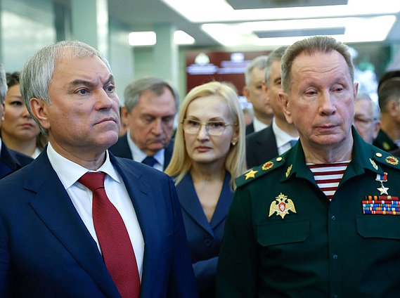 Председатель Государственной Думы Вячеслав Володин и Директор Росгвардии Виктор Золотов