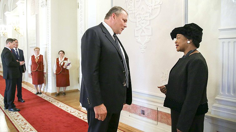 Участники Международного форума «Развитие парламентаризма» посетили Большой театр
