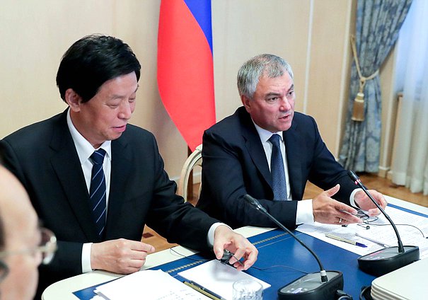 Chairman of the State Duma Viacheslav Volodin and Chairman of the Standing Committee of the National People's Congress of the People's Republic of China Li Zhanshu