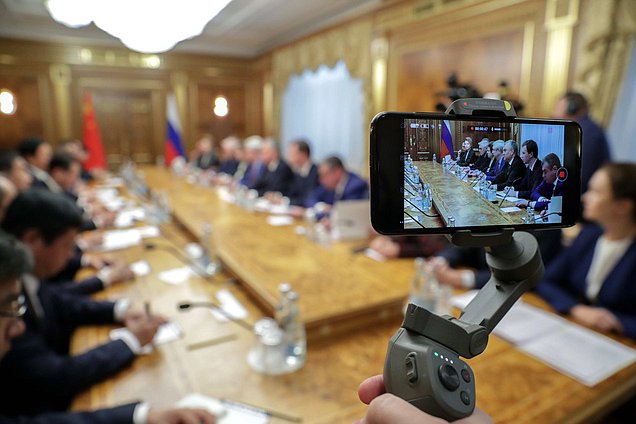 Meeting of Chairman of the State Duma Viacheslav Volodin and Chairman of the Standing Committee of the National People's Congress of the People's Republic of China Li Zhanshu