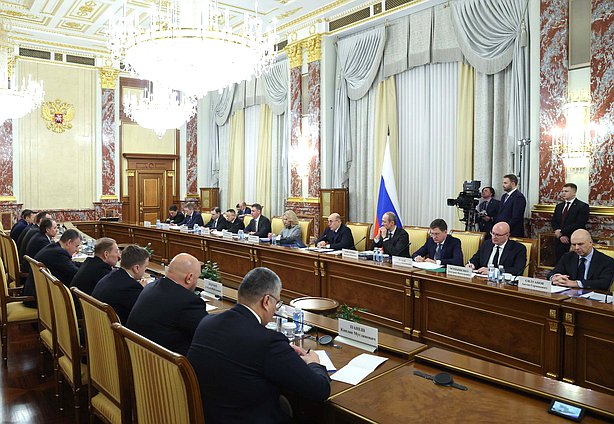 Встреча Председателя Правительства РФ Михаила Мишустина с членами фракции ЛДПР