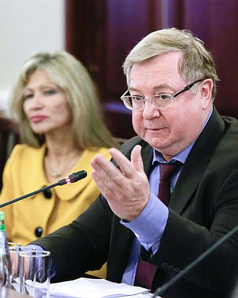 Заседание Президиума Совета
Российского исторического общества.
