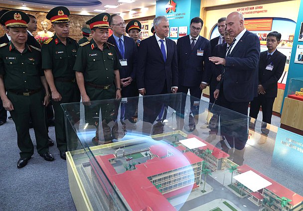 Chairman of the State Duma Vyacheslav Volodin at Russia-Vietnam Tropical Science and Technology Research Center