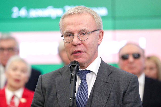 Первый заместитель Председателя Комитета по физической культуре, спорту, туризму и делам молодежи Вячеслав Фетисов