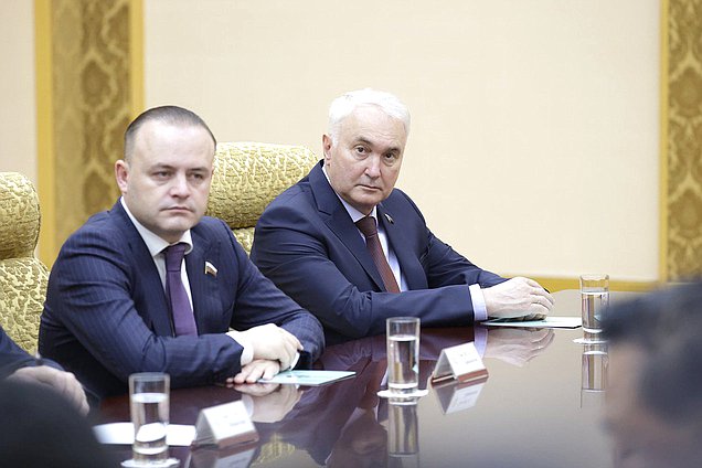 Deputy Chairman of the State Duma Vladislav Davankov and Chairman of the Committee on Defence Andrey Kartapolov