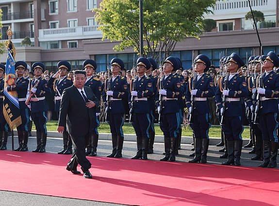 Председатель Государственных дел Корейской Народно-Демократической Республики Ким Чен Ын. Церемония открытия  Мемориального комплекса и Музея боевых подвигов героев зарубежной военной операции