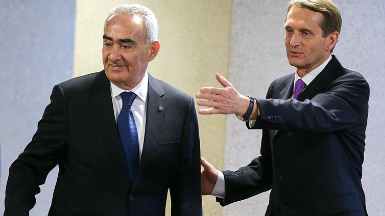 Рабочий визит Председателя Государственной Думы
Федерального Собрания Российской Федерации С.Е.Нарышкина
в Швейцарскую Конфедерацию. Встреча с Председателем Национального Собрания Республики Армения Саакяном Галустом Григорьевичем.