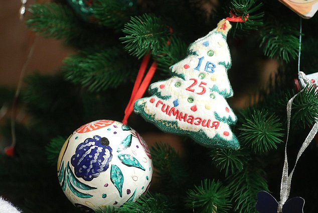 Фестиваль новогодних игрушек в Государственной Думе