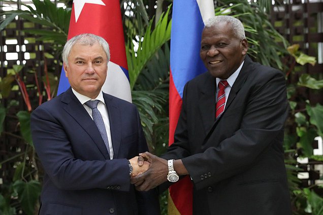 Chairman of the State Duma Vyacheslav Volodin and President of the National Assembly of People's Power and the Council of State of the Republic of Cuba Esteban Lazo Hernández