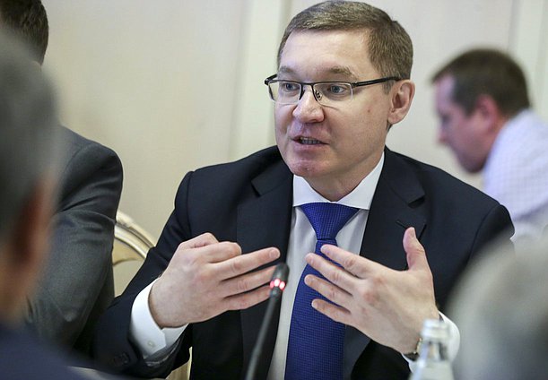 Министр строительства и жилищно-коммунального хозяйства Владимир Якушев