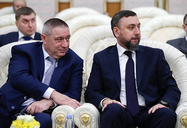 First Deputy Chairman of the Committee on Budget and Taxes Gleb Khor and First Deputy Chairman of the Committee on International Affairs Shamsail Saraliev