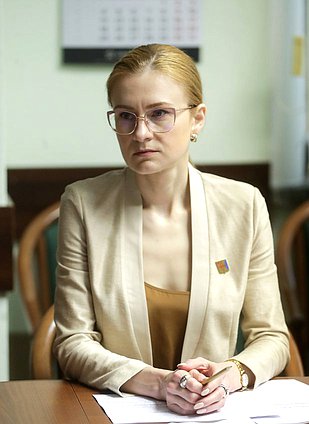 Член Комитета по международным делам Мария Бутина