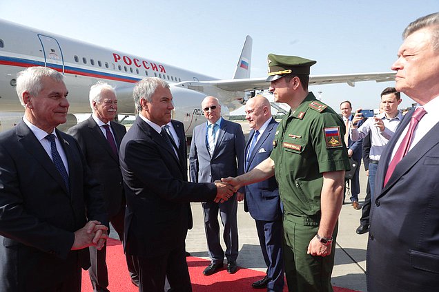 Председатель Палаты представителей Национального собрания Республики Беларусь Владимир Андрейченко, Председатель Государственной Думы Вячеслав Володин и Чрезвычайный и полномочный посол РФ в Беларуси Борис Грызлов