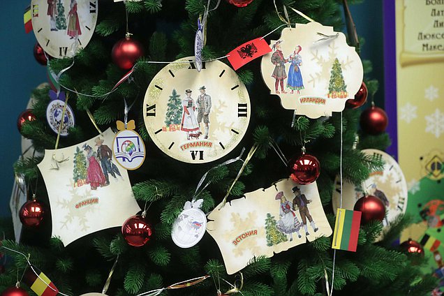 Фестиваль новогодних игрушек в Государственной Думе