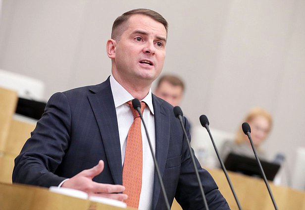 Председатель Комитета по труду, социальной политике и делам ветеранов Ярослав Нилов