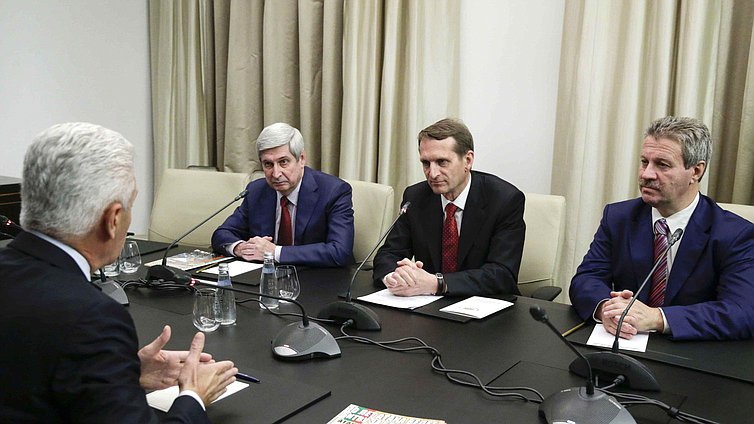 Встреча Председателя Государственной Думы
Федерального Собрания Российской Федерации С.Е.Нарышкина
с председателем болгарской партии «АТАКА» В.Сидеровым.
