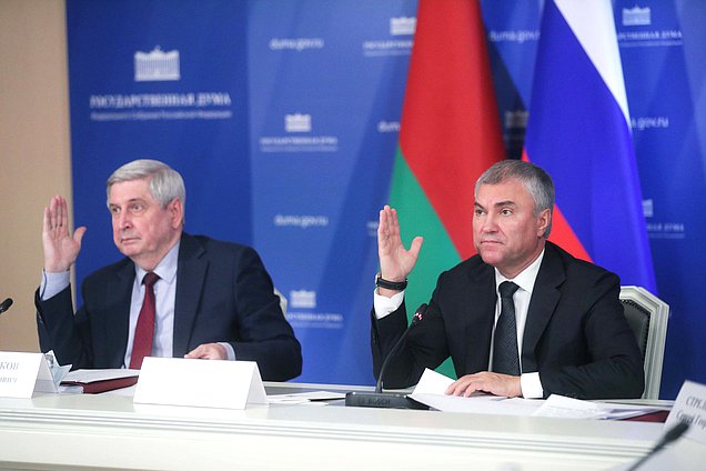 First Deputy Chairman of the State Duma Ivan Melnikov and Chairman of the State Duma Viacheslav Volodin