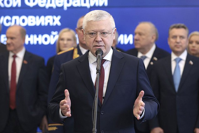 Председатель Комитета по безопасности и противодействию коррупции Василий Пискарев
