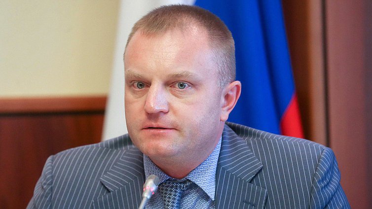 Первый заместитель Председателя Комитета по развитию гражданского общества, вопросам общественных и религиозных объединений Иван Сухарев