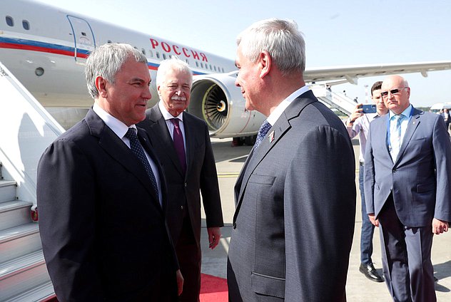 Председатель Палаты представителей Национального собрания Республики Беларусь Владимир Андрейченко, Председатель Государственной Думы Вячеслав Володин и Чрезвычайный и полномочный посол РФ в Беларуси Борис Грызлов