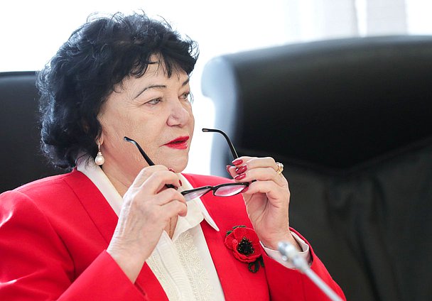 Председатель Комитета по вопросам семьи, женщин и детей Тамара Плетнева