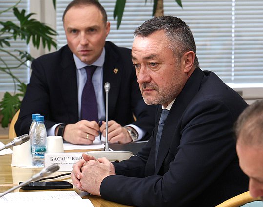 Председатель Комиссии по Регламенту и обеспечению деятельности Государственной Думы Виктор Пинский