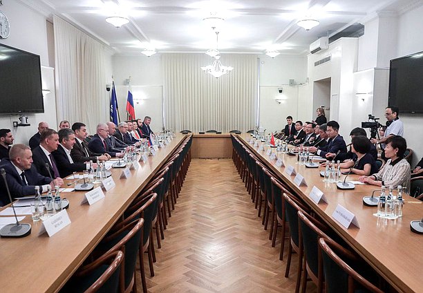 Joint meeting of the State Duma Committee on Security and Corruption Control and the Supervisory and Judicial Affairs Committee of the National People's Congress of China