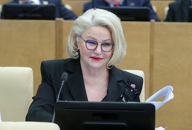 Председатель Комитета по защите семьи, вопросам отцовства, материнства и детства Нина Останина