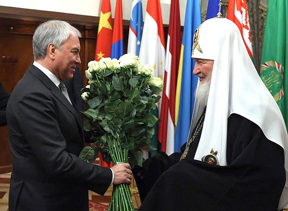 Председатель Государственной Думы Вячеслав Володин поздравил Патриарха Московского и всея Руси Кирилла с семнадцатой годовщиной интронизации