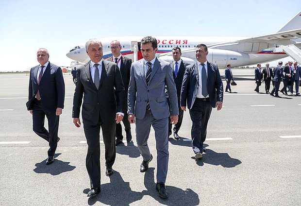 Председатель Государственной Думы Вячеслав Володин и заместитель Председателя Национального Собрания Республики Армения Акоб Аршакян