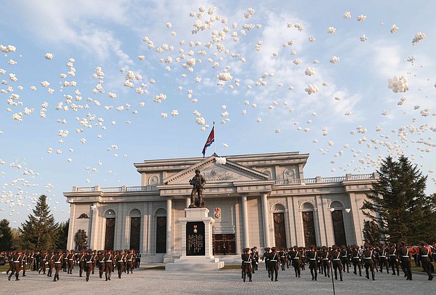 Церемония открытия Мемориального комплекса и Музея боевых подвигов героев зарубежной военной операции