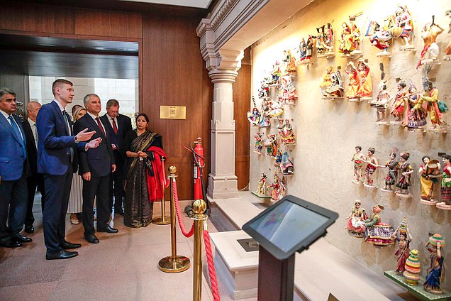 Chairman of the State Duma Vyacheslav Volodin visiting the Parliament Museum of India