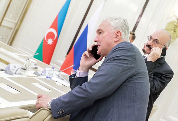 Председатель Комитета по обороне Андрей Картаполов и Председатель Комитета по науке и высшему образованию Сергей Кабышев