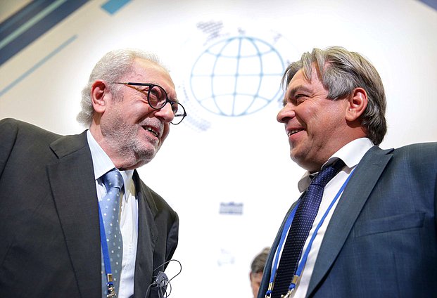 PACE President in 2016–2017, member of the Spanish Senate Pedro Agramunt (left)