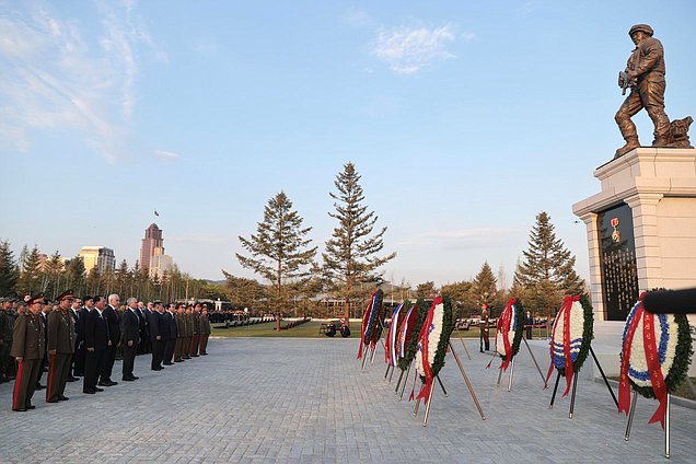 Церемония открытия Мемориального комплекса и Музея боевых подвигов героев зарубежной военной операции