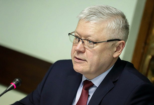 Председатель Комитета по безопасности и противодействию коррупции Василий Пискарев