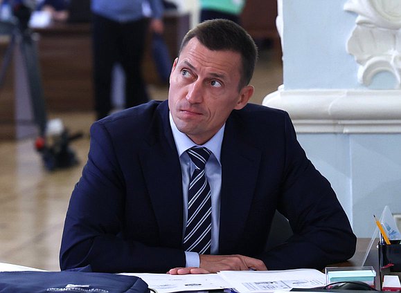 Александр Легков ("Единая Россия")