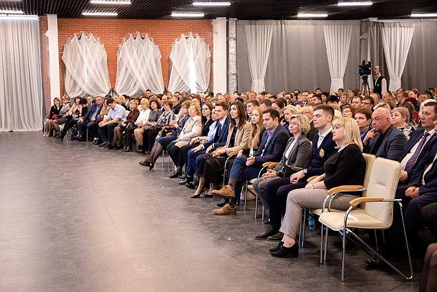 Встреча Вячеслава Володина с жителями Саратова