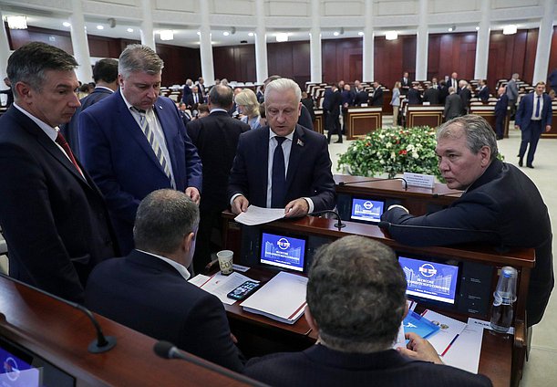 Открытие заседания шестьдесят второй сессии Парламентского Собрания Союза Беларуси и России